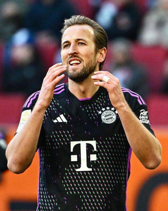 师生们也纷 师生们也纷