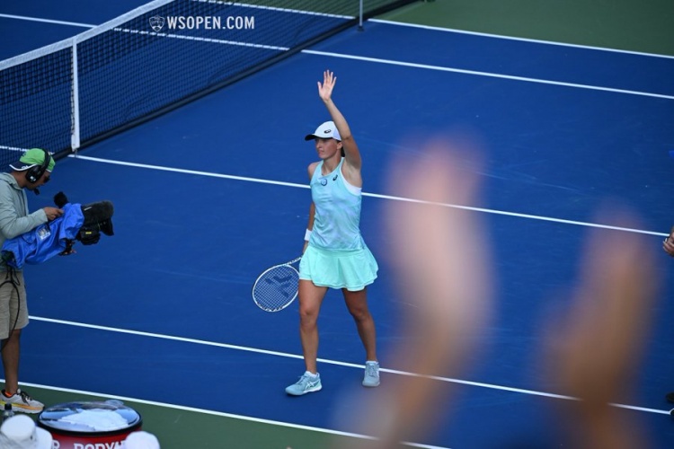 嗅觉俱佳 嗅觉俱佳