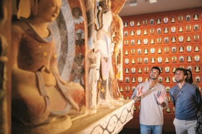 双方继续展 双方继续展